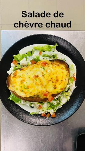 Salade de chèvre au chaud